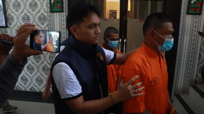 Pria Senter dan Pemilik Lahan Jadi Tersangka Karhutla, Polisi Dalami Peran Keduanya